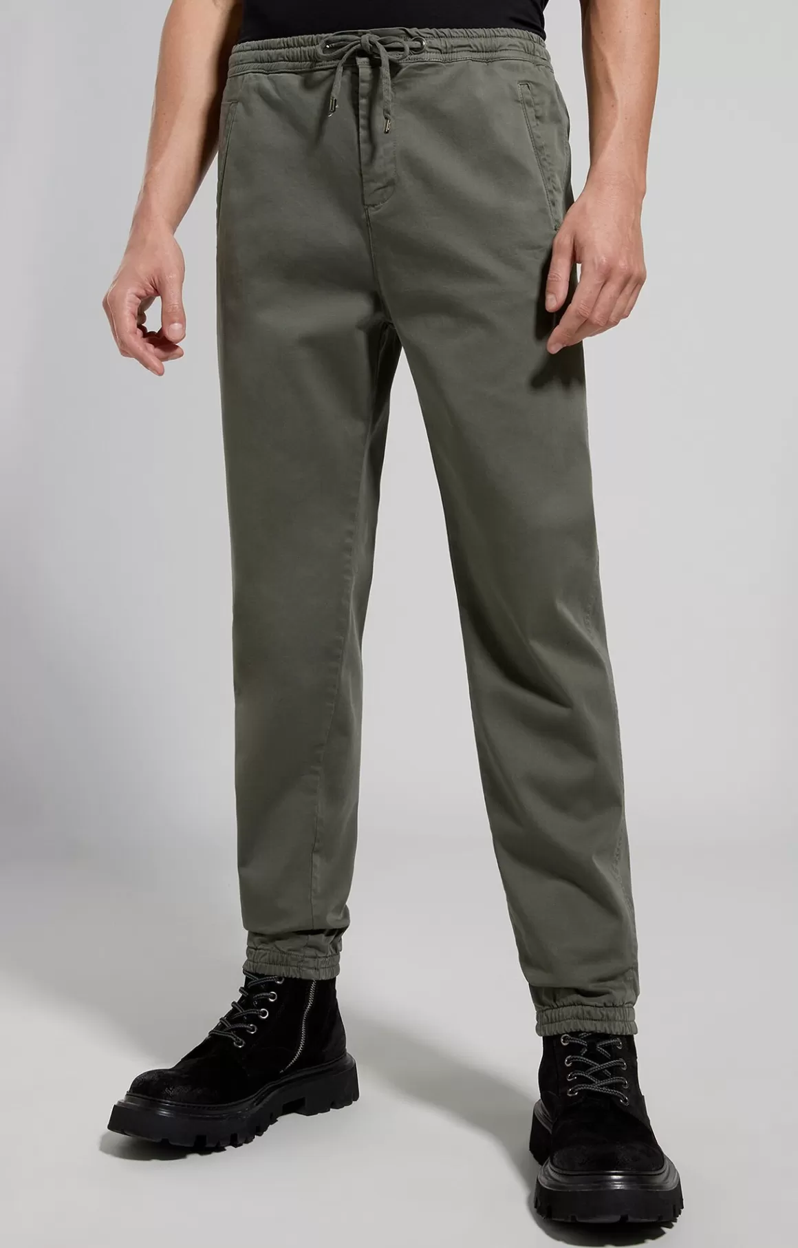 Pants^Bikkembergs Men's Gabardine Joggers beetle