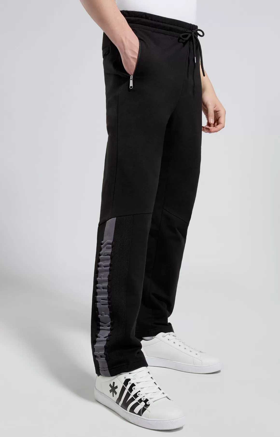 Pants^Bikkembergs Men's Joggers With Raised Logo meteorite black