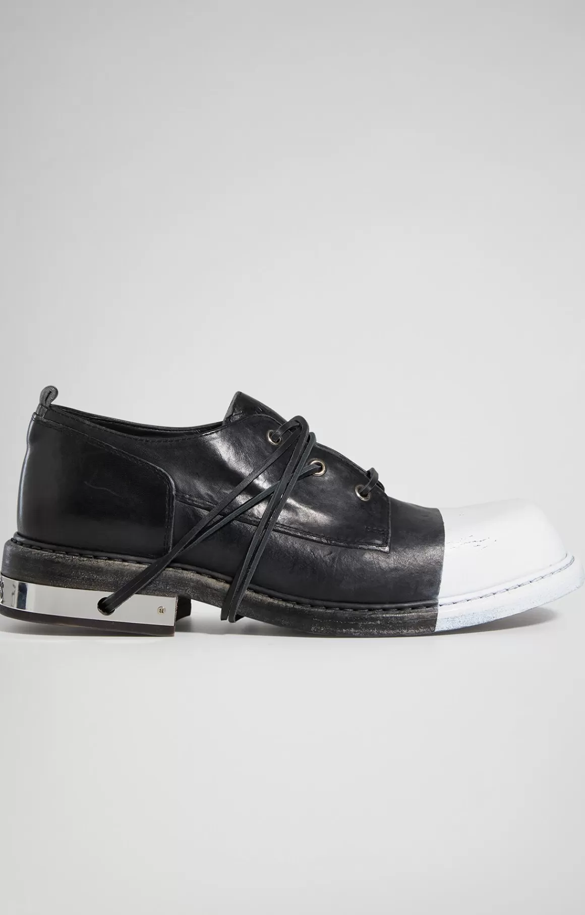 Lace-Up Shoes^Bikkembergs MEN'S LACE-UP SHOES - MET HOLE black/white