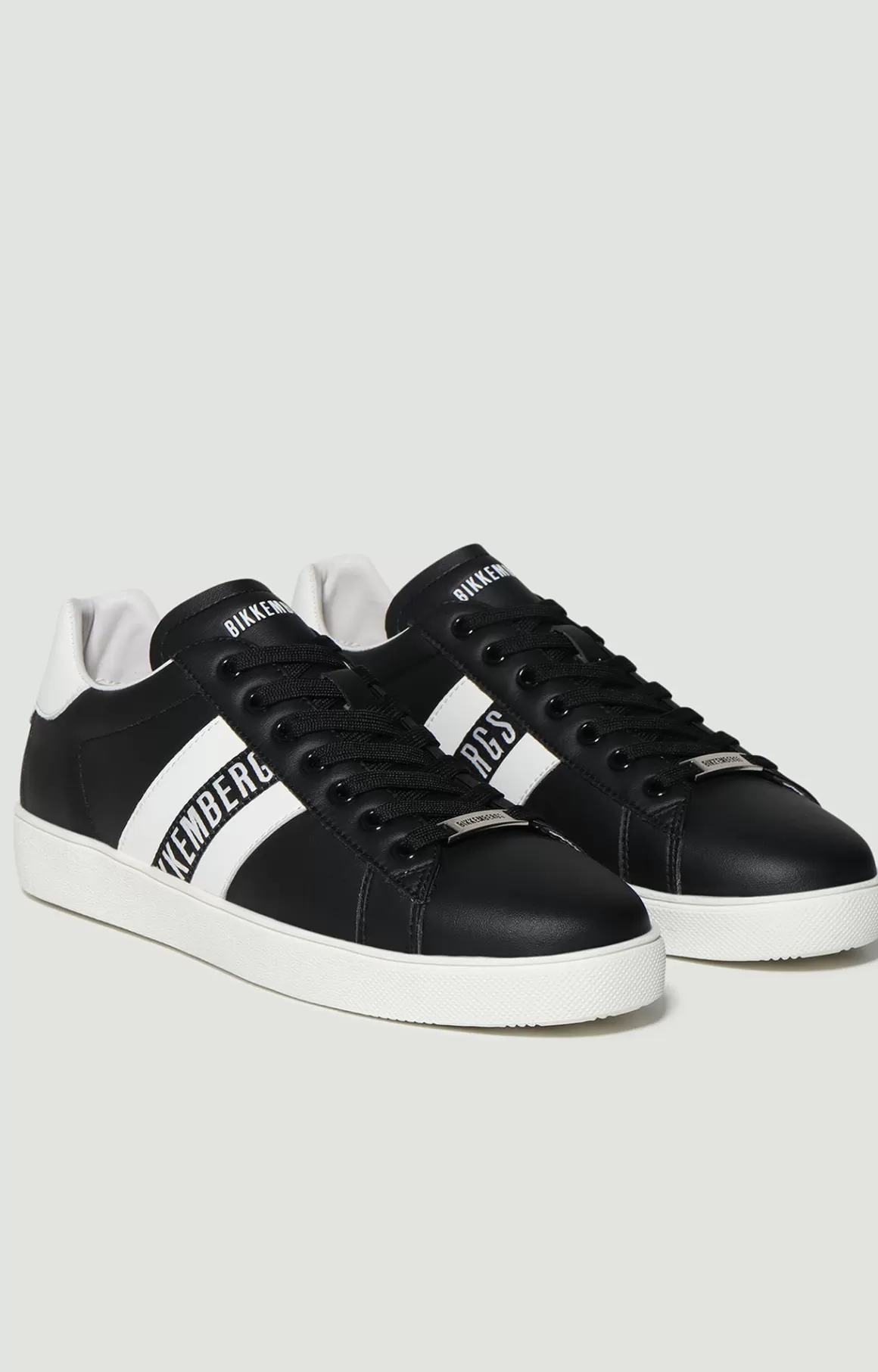 Sneakers^Bikkembergs Men's Sneakers - Recoba M black/white