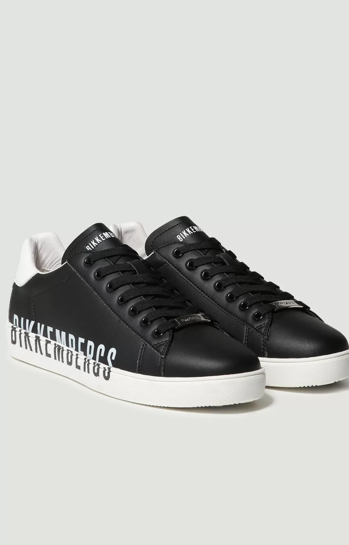 Sneakers^Bikkembergs Men's Sneakers - Recoba M black/white